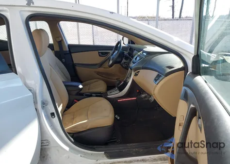 2011 Hyundai Elantra Gls z USA, uszkodzony, nr VIN 5NPDH4AE0BH059762